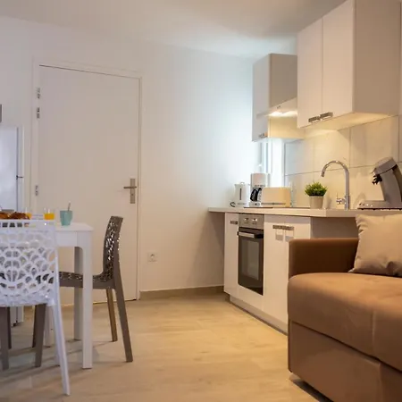 Apartment Loc Trotteur Le Fleur Des Champs F2 Cosy, Gare Sncf De